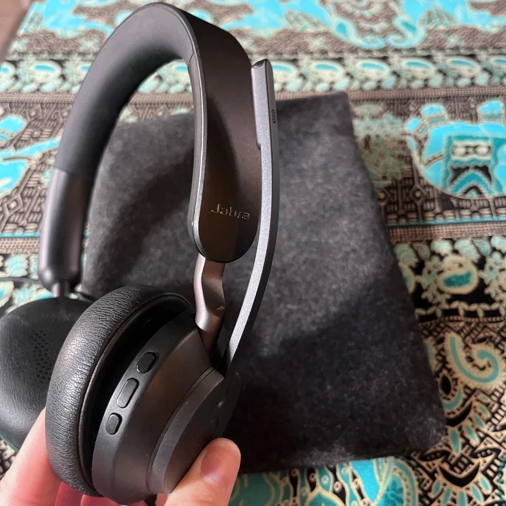 Jabra Evolve2 corded headset